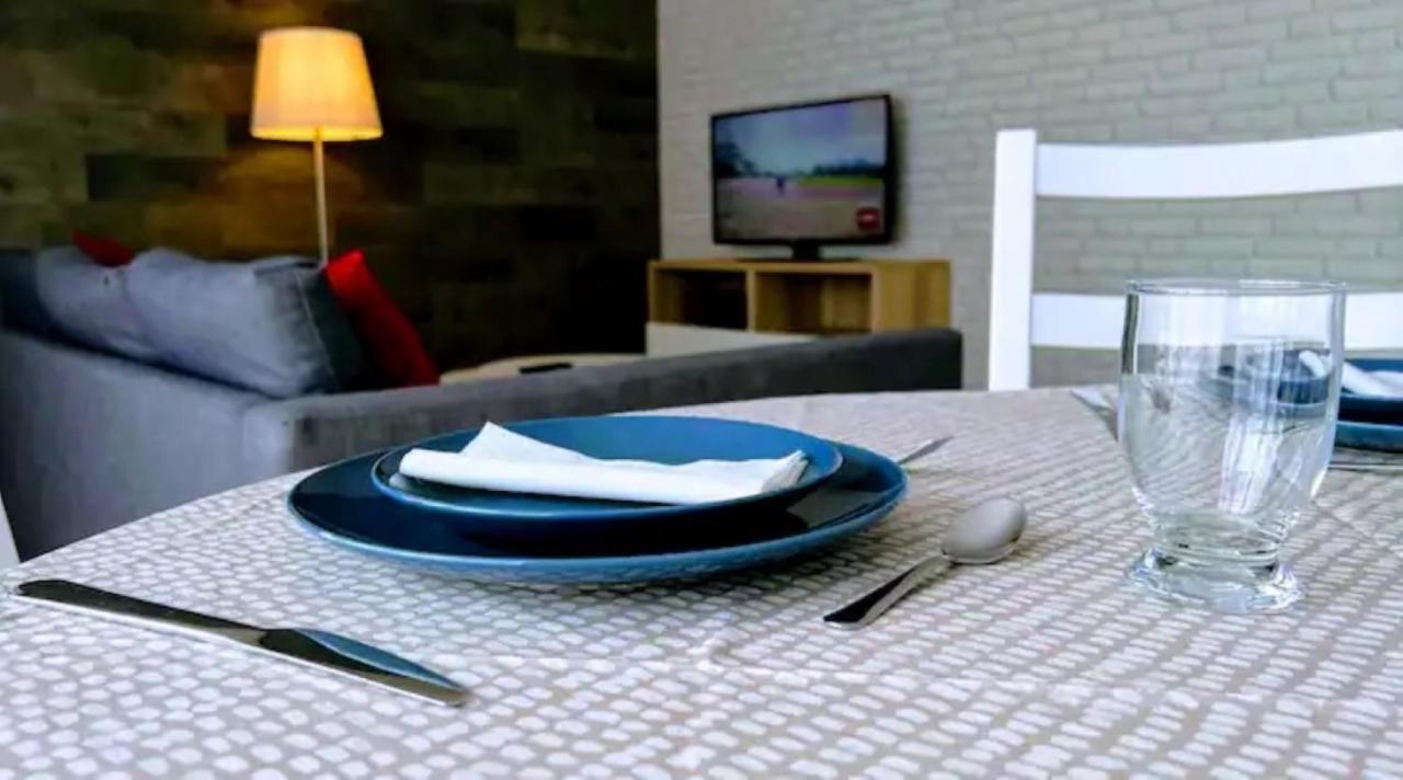 Appartement Chic Proche De Paris, Parking Inclus Сен-Мор-де-Фоссе Экстерьер фото